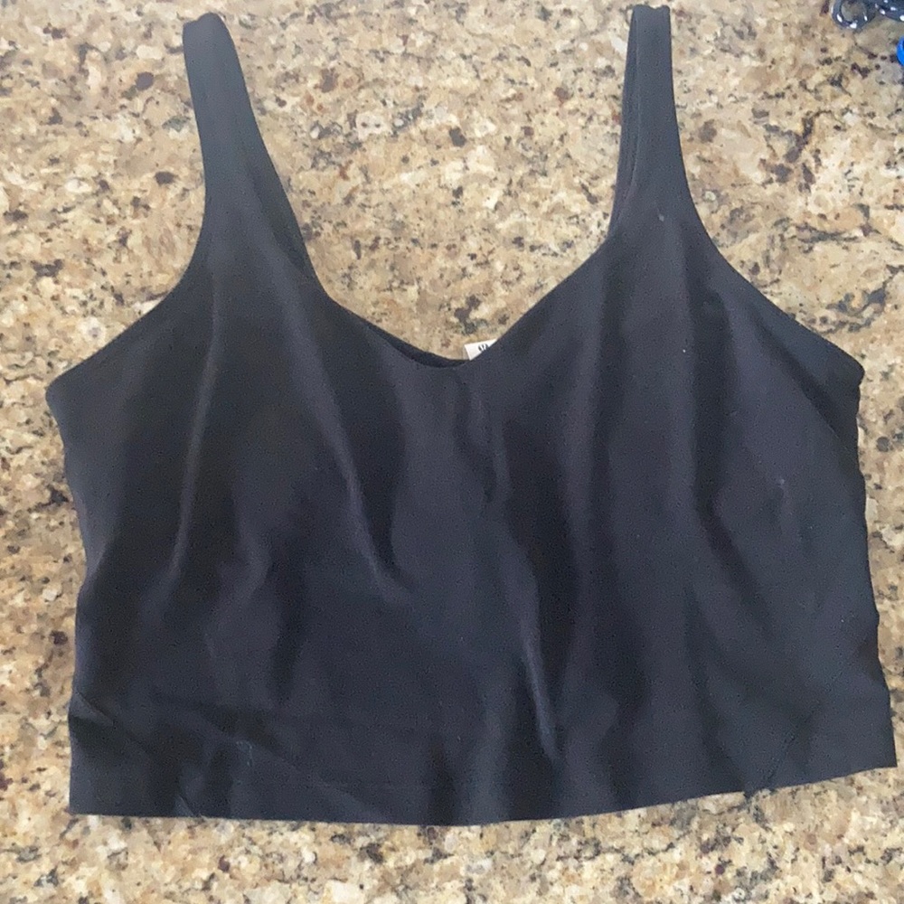 Black lulu lemon top
